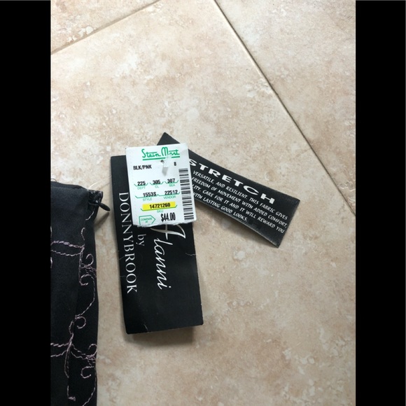 NWT Alanni Black and Pink Stretchy Pants.  Size 8 - Picture 3 of 4